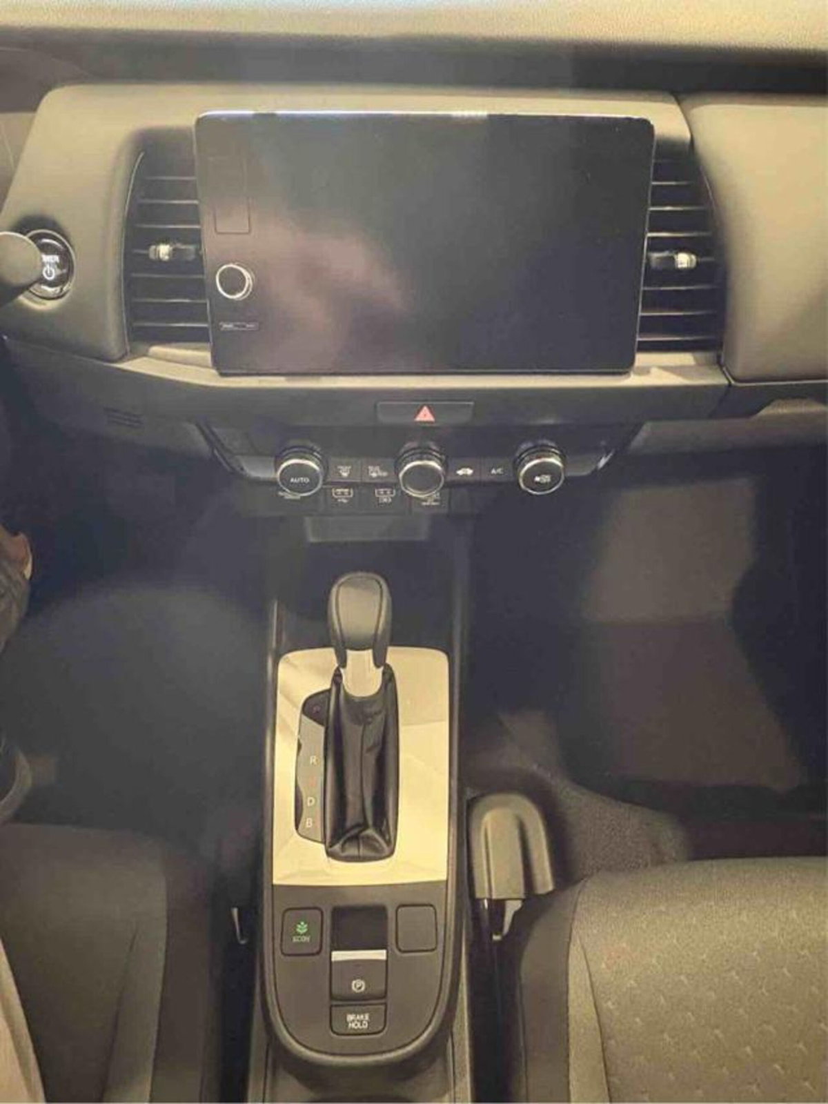 Honda Jazz 1.5 hev Elegance ecvt (12)