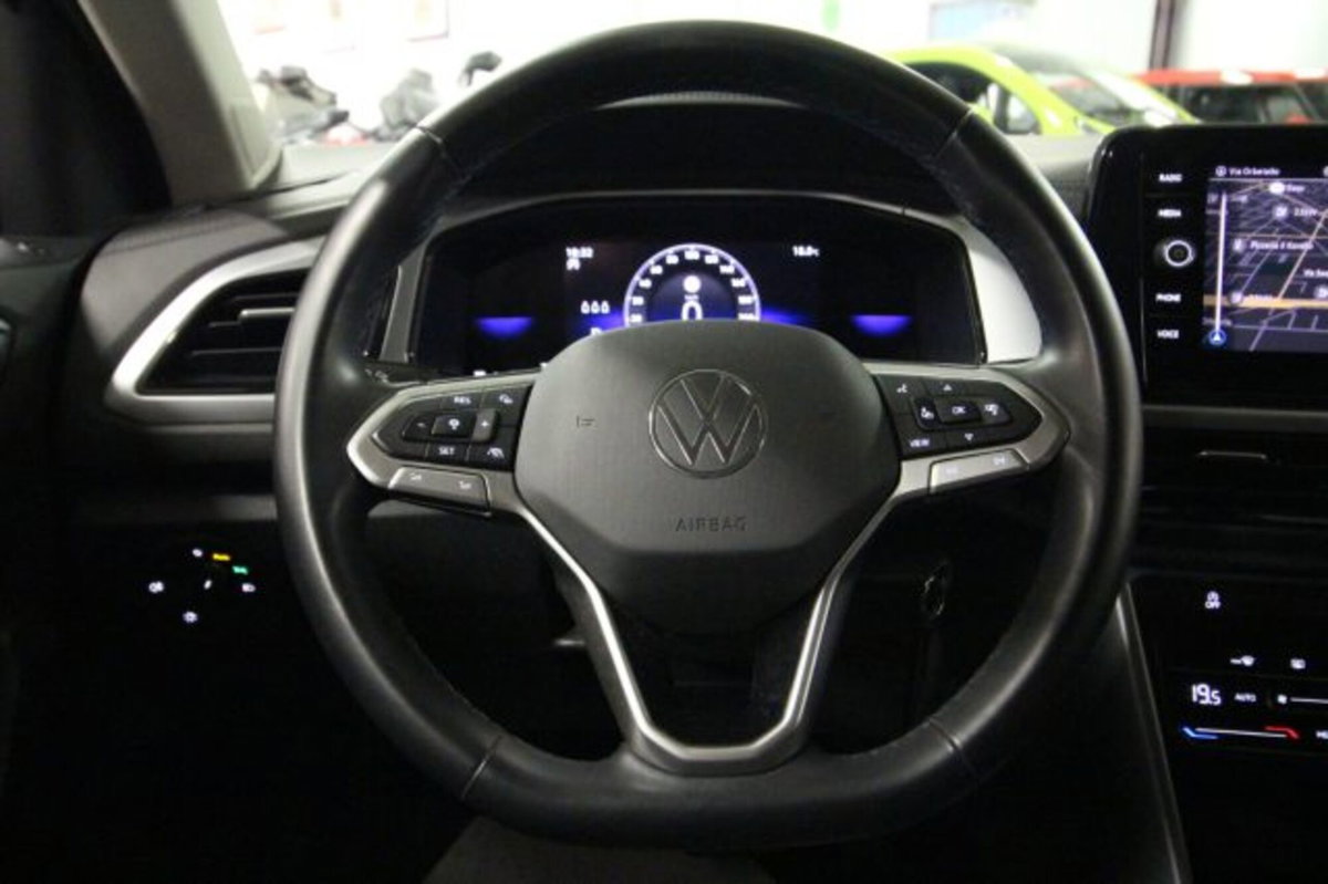 Volkswagen T-Roc 2.0 tdi Life 150cv dsg (13)