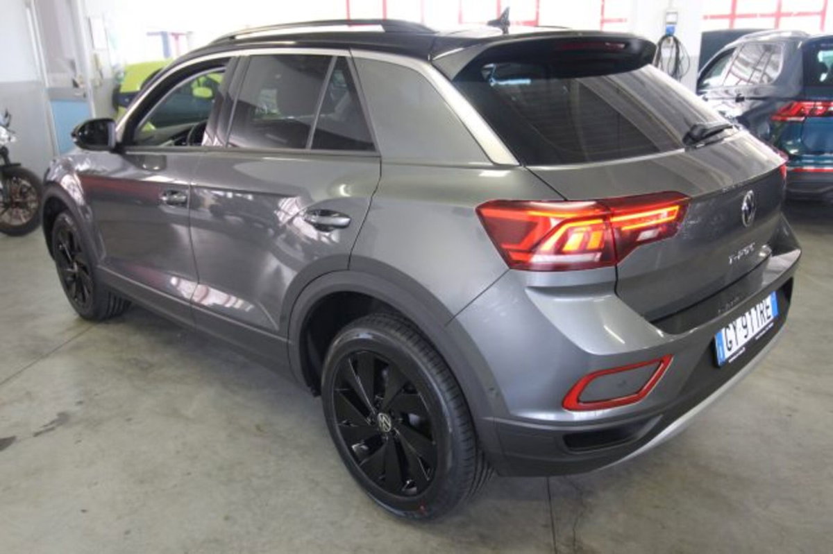 Volkswagen T-Roc 2.0 tdi Life 150cv dsg (4)