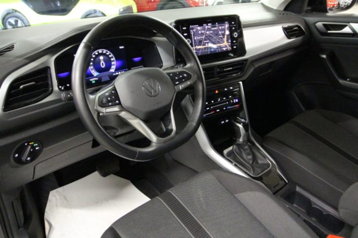 Volkswagen T-Roc 2.0 tdi Life 150cv dsg (7)