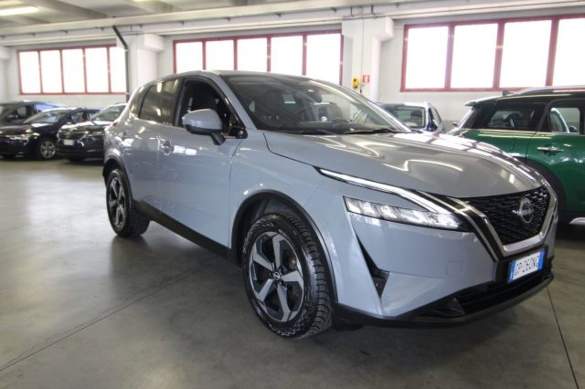Nissan Qashqai 1.3 mhev N-Connecta 2wd 140cv (3)