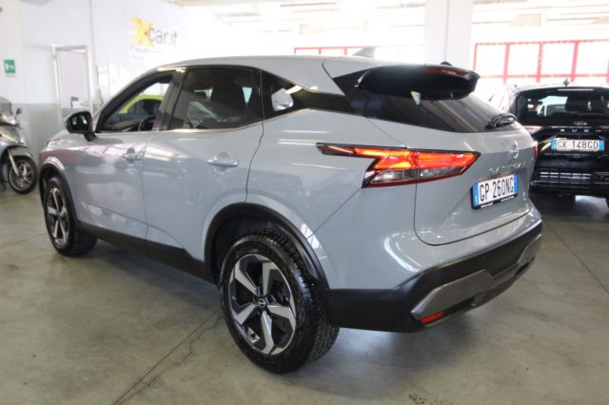 Nissan Qashqai 1.3 mhev N-Connecta 2wd 140cv (4)