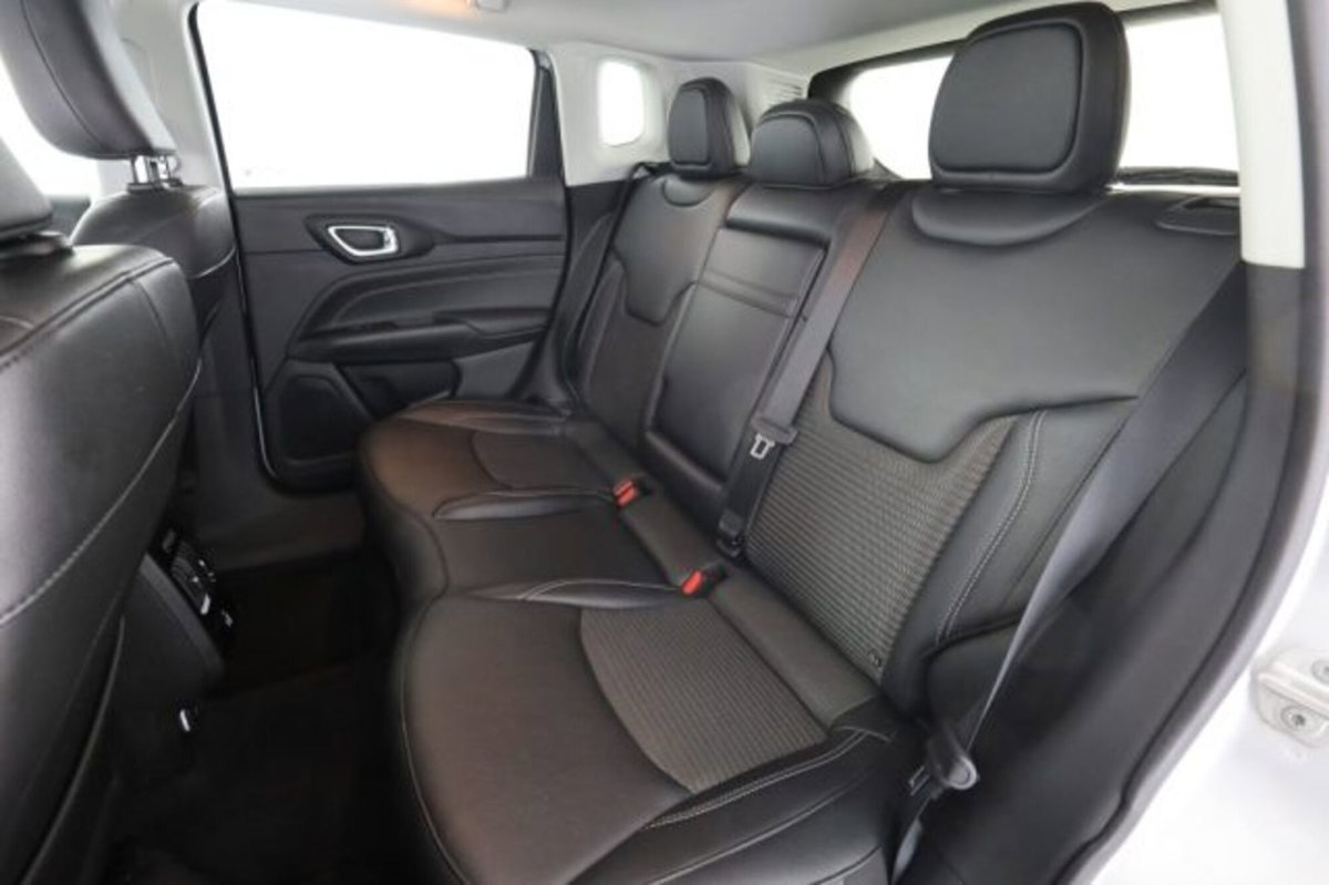 Jeep Compass 1.6 Multijet II 2WD Limited (3)
