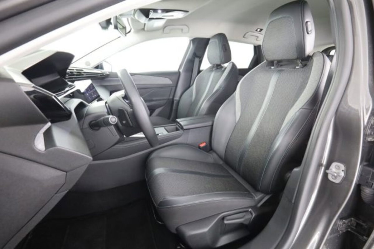 Peugeot 308 SW 1.5 bluehdi Allure s&s 130cv eat8 (2)
