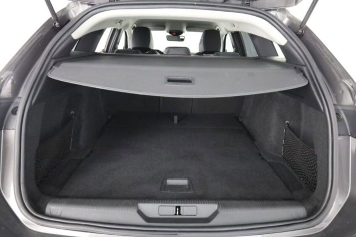 Peugeot 308 SW 1.5 bluehdi Allure s&s 130cv eat8 (6)