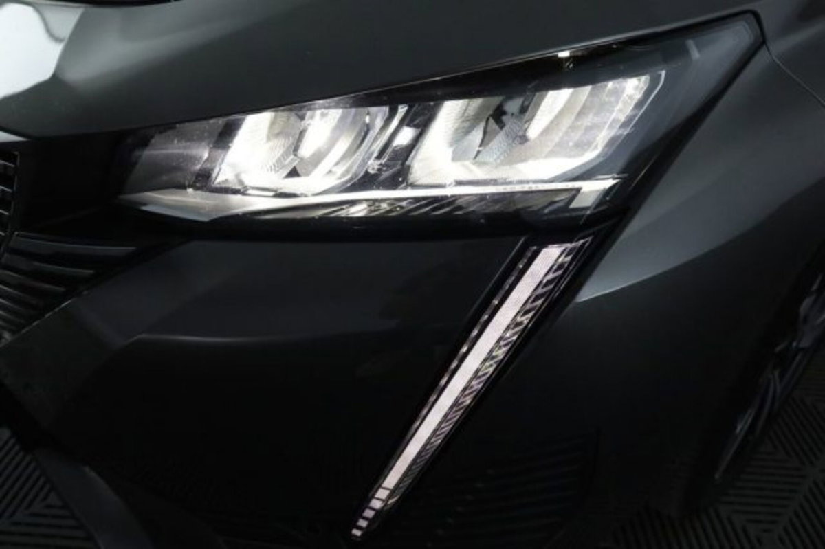 Peugeot 308 SW 1.5 bluehdi Allure s&s 130cv eat8 (9)
