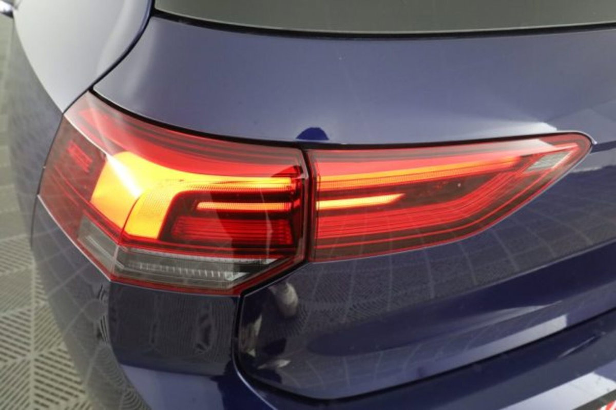 Volkswagen Golf 1.0 TSI EVO Life (10)