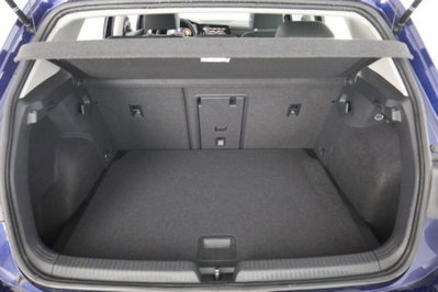 Volkswagen Golf 1.0 TSI EVO Life (6)