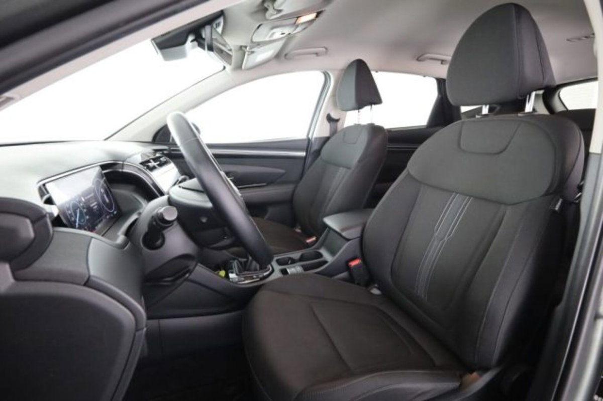 Hyundai Tucson 1.6 t-gdi 48V Exellence 2wd dct (2)
