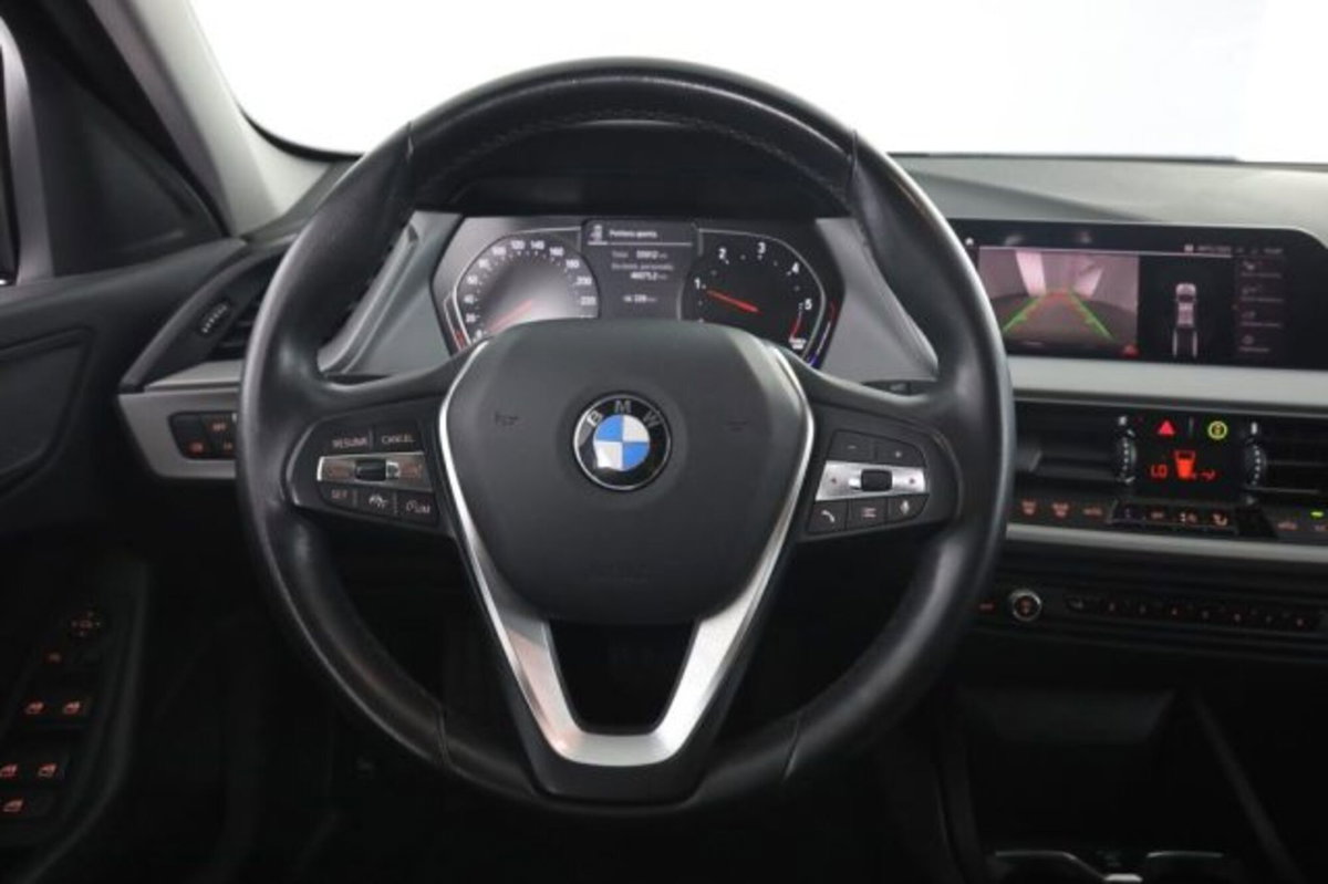 BMW Serie 1 116d 2.0 116CV cat 5 porte.It DPF (5)