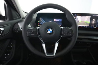 BMW Serie 1 120 48V MSport Design auto (5)