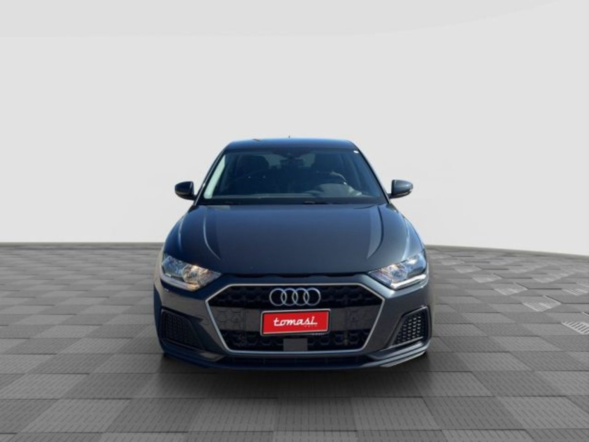 Audi A1 Sportback 25 TFSI Admired Advanced (8)