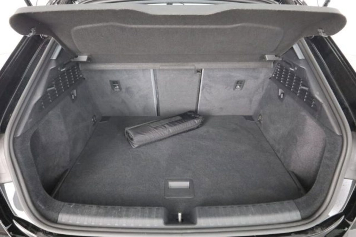 Audi A3 Sportback 30 TDI S tronic Business Advanced (6)