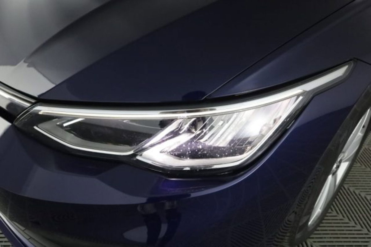 Volkswagen Golf 1.0 TSI EVO Life (9)