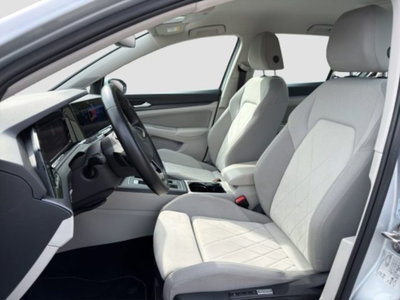 Volkswagen Golf 1.5 eTSI 130 CV EVO ACT DSG Style (10)