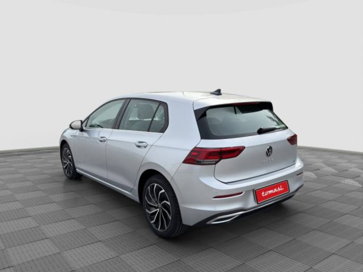 Volkswagen Golf 1.5 eTSI 130 CV EVO ACT DSG Style (3)