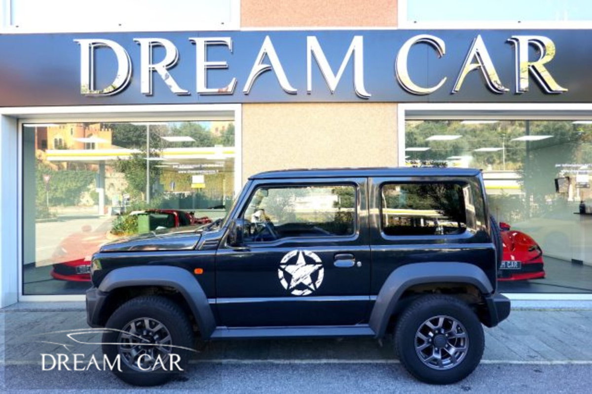 Suzuki Jimny 1.5 5MT Top (2)