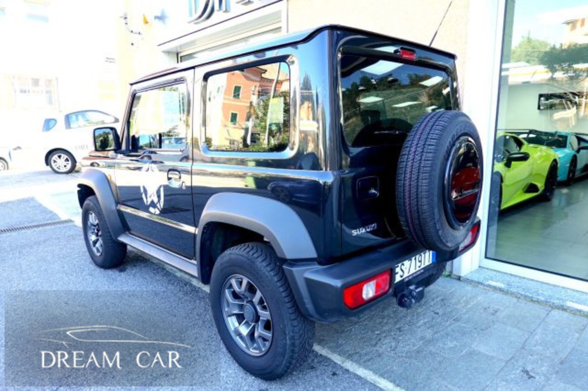 Suzuki Jimny 1.5 5MT Top (3)
