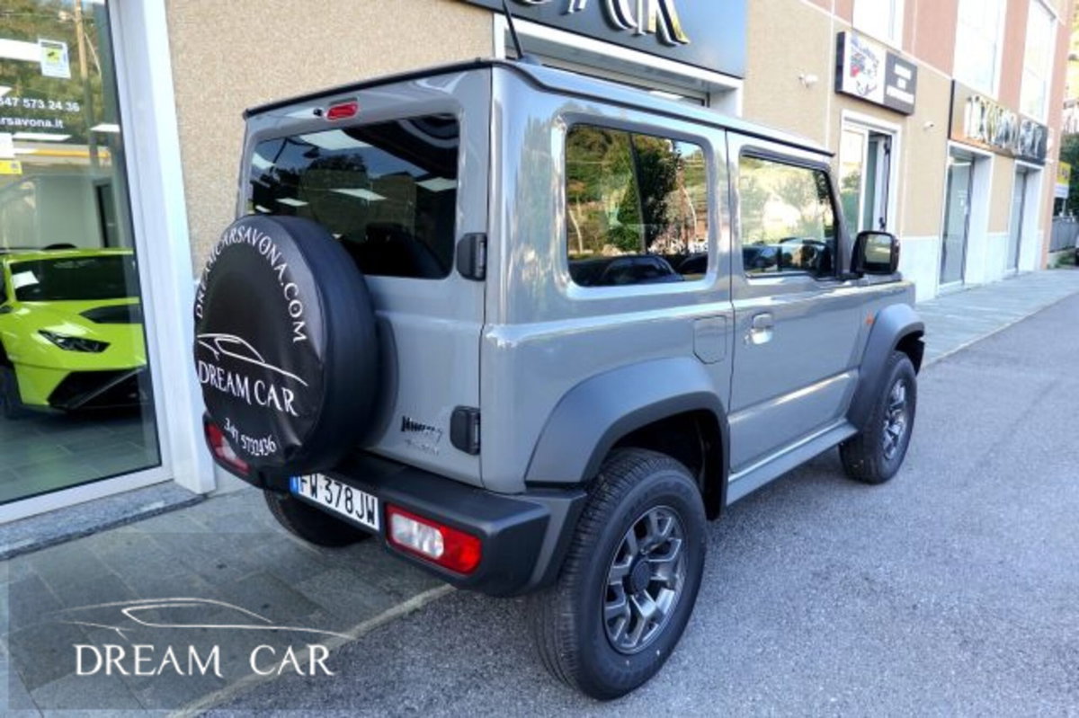 Suzuki Jimny 1.5 5MT Top (5)