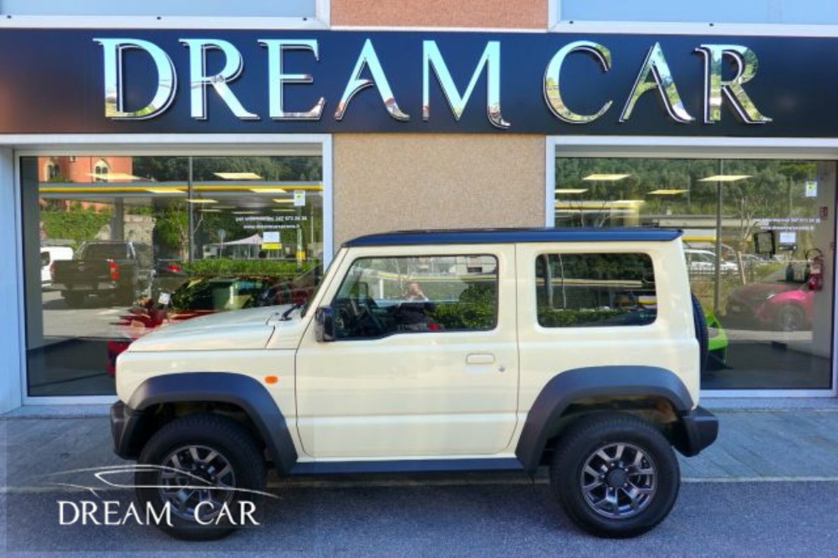 Suzuki Jimny 1.5 5MT Top (2)