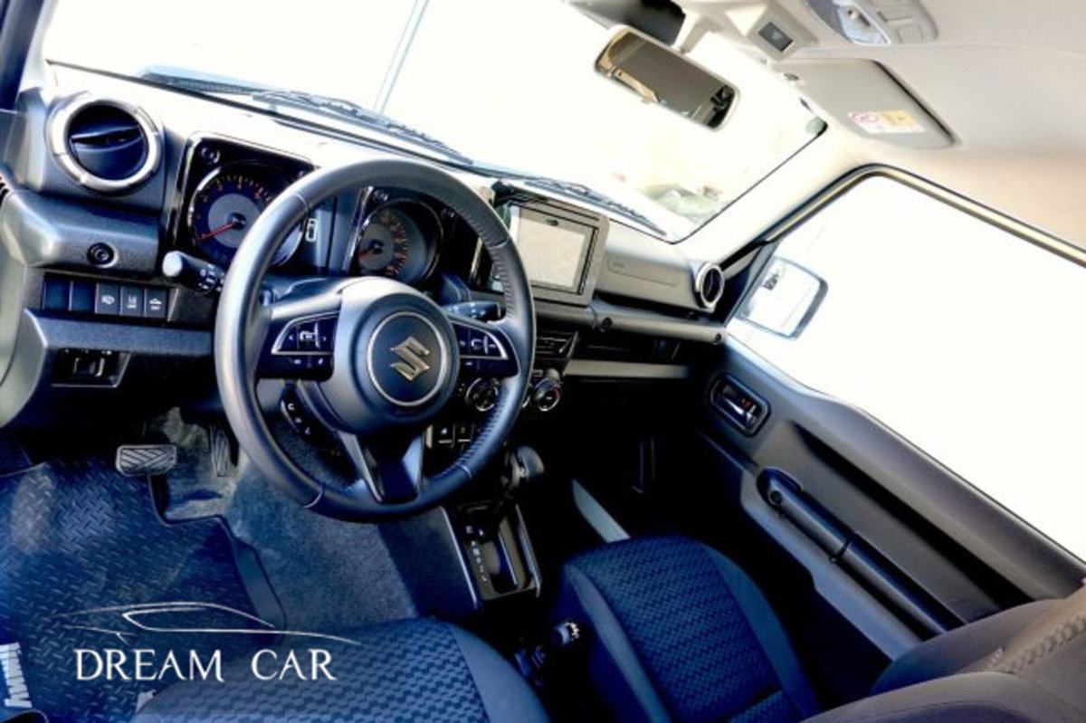 Suzuki Jimny 1.5 5MT Top (8)