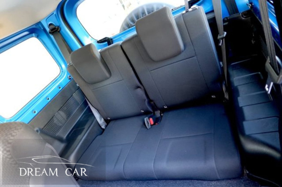 Suzuki Jimny 1.5 5MT Top (11)