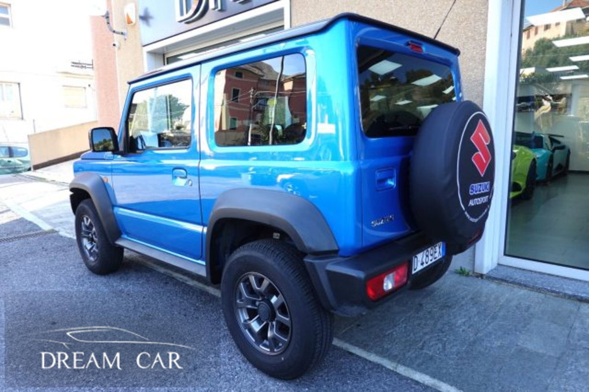 Suzuki Jimny 1.5 5MT Top (3)