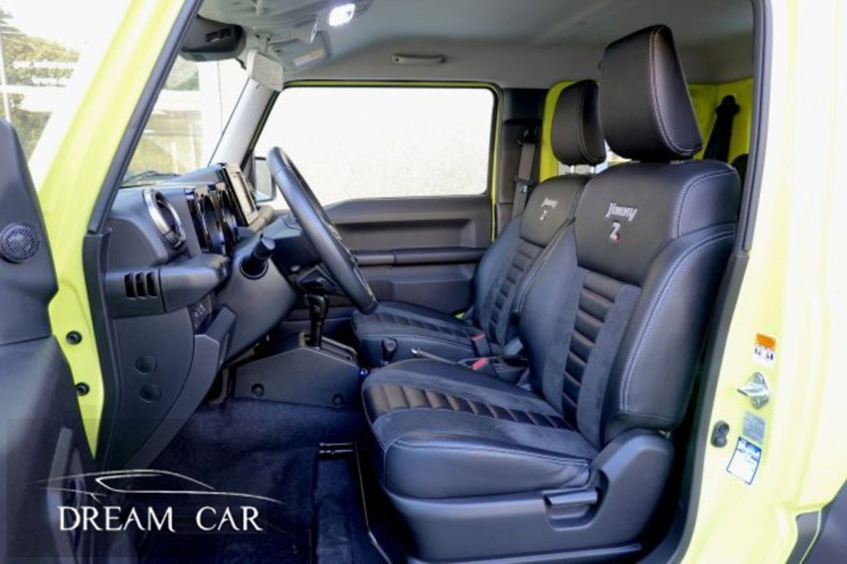 Suzuki Jimny 1.5 5MT Top (10)