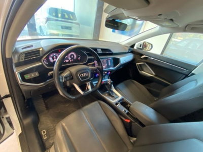Audi Q3 Sportback 35 TDI quattro S tronic Business Plus (12)