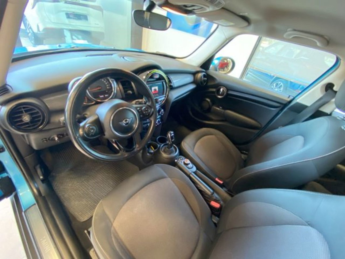 MINI Mini 1.5 Cooper 5 porte (11)