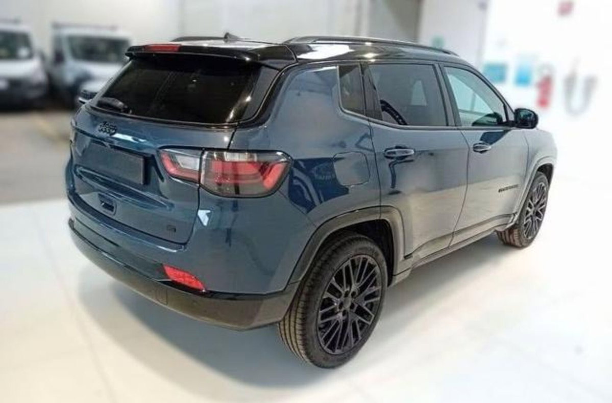 Jeep Compass 1.6 Multijet II 2WD S (3)