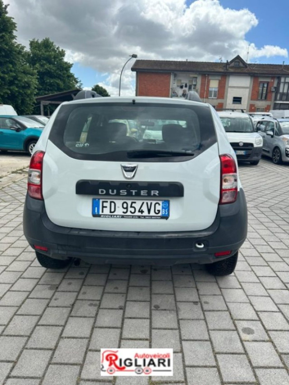 Dacia Duster 1.5 dCi 110CV 4x2 Ambiance (2)