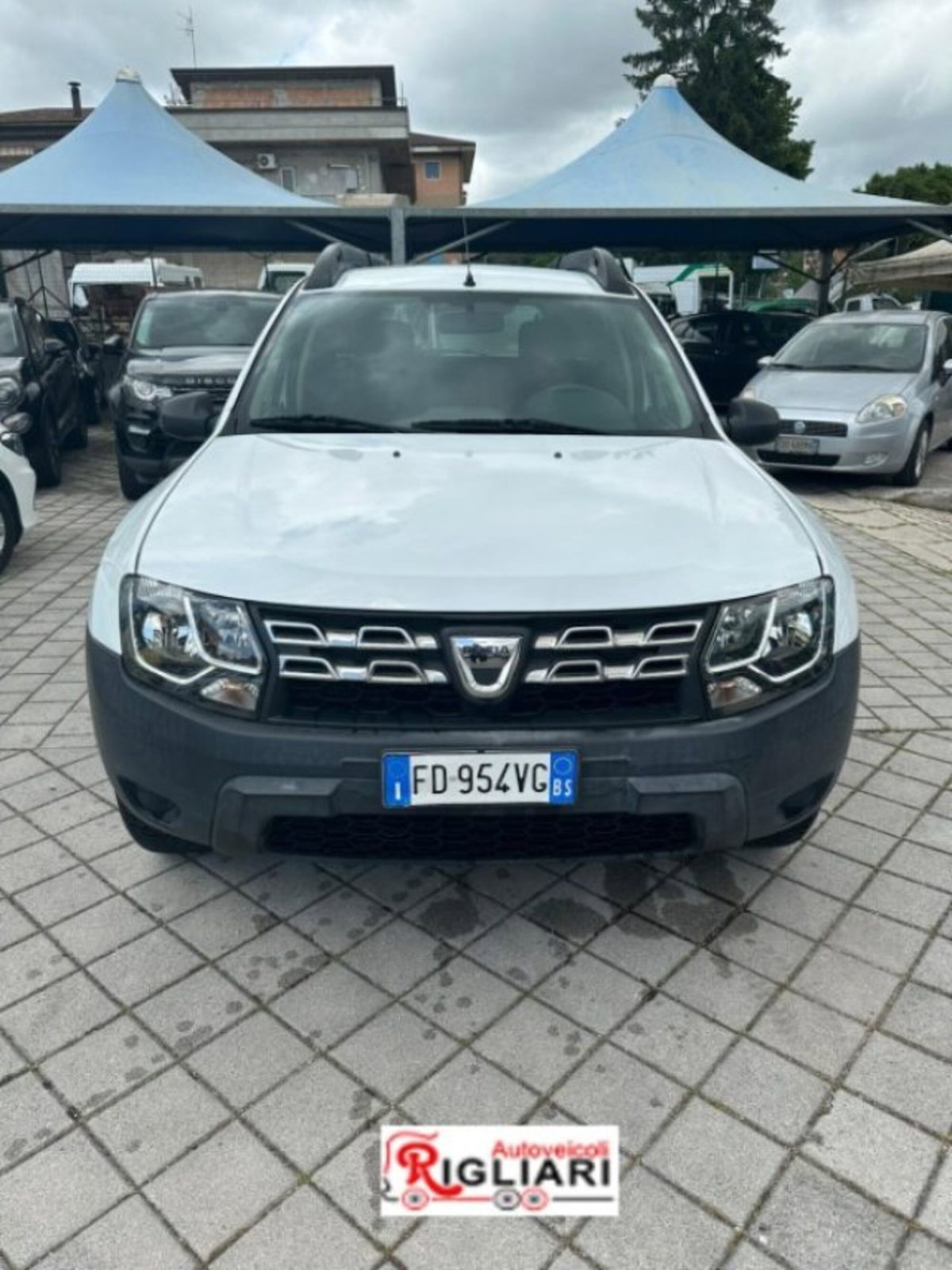 Dacia Duster 1.5 dCi 110CV 4x2 Ambiance (6)