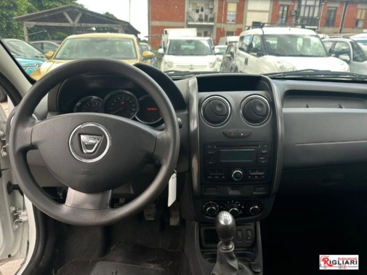 Dacia Duster 1.5 dCi 110CV 4x2 Ambiance (8)