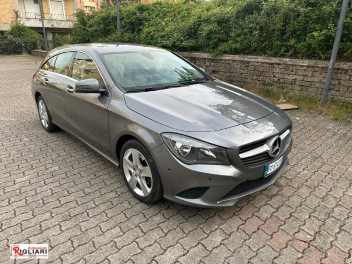 Mercedes-Benz CLA 180 d Automatic Executive