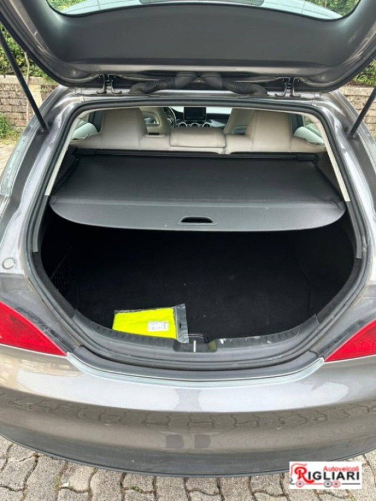 Mercedes-Benz CLA 180 d Automatic Executive (5)