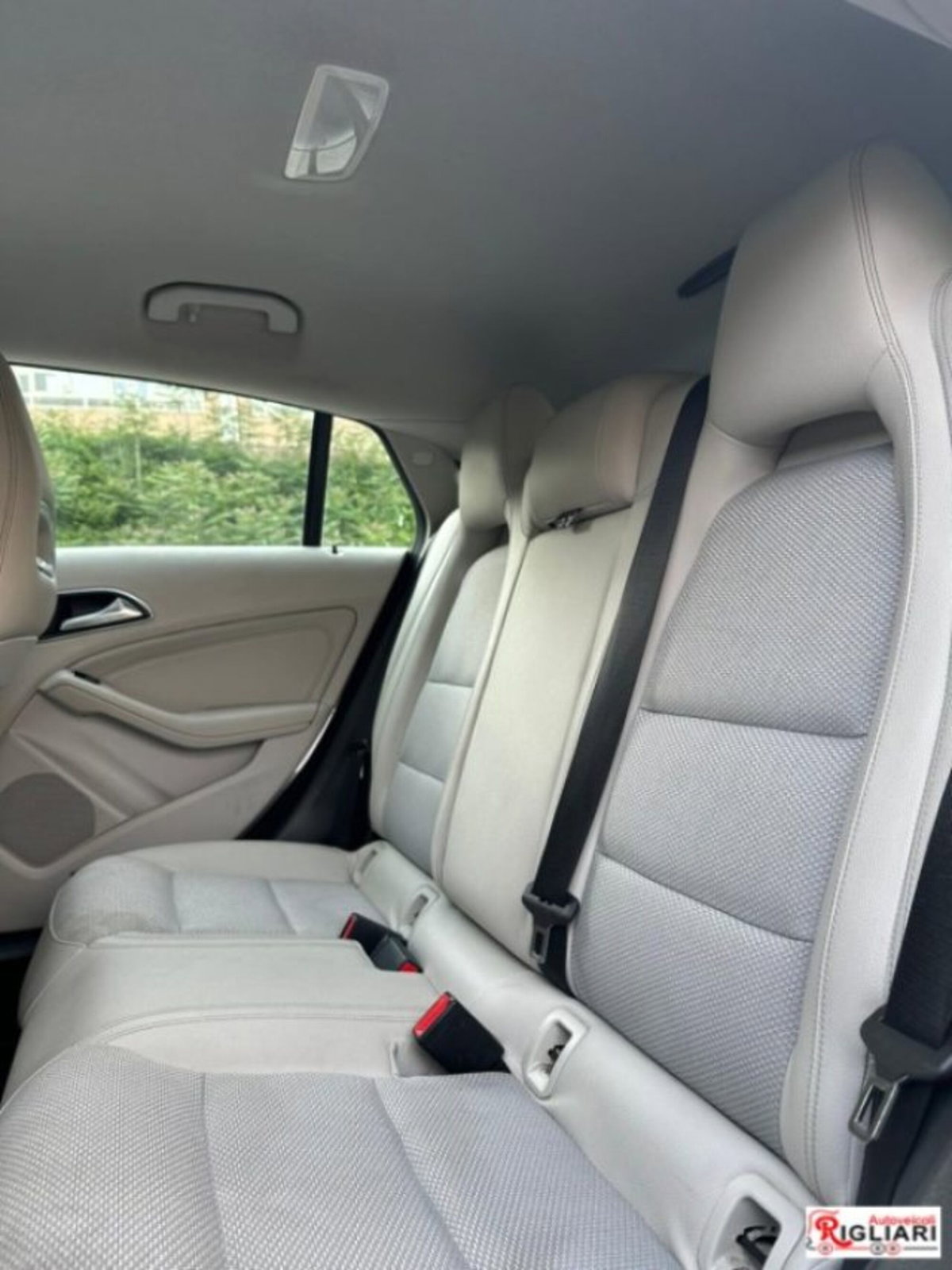 Mercedes-Benz CLA 180 d Automatic Executive (7)