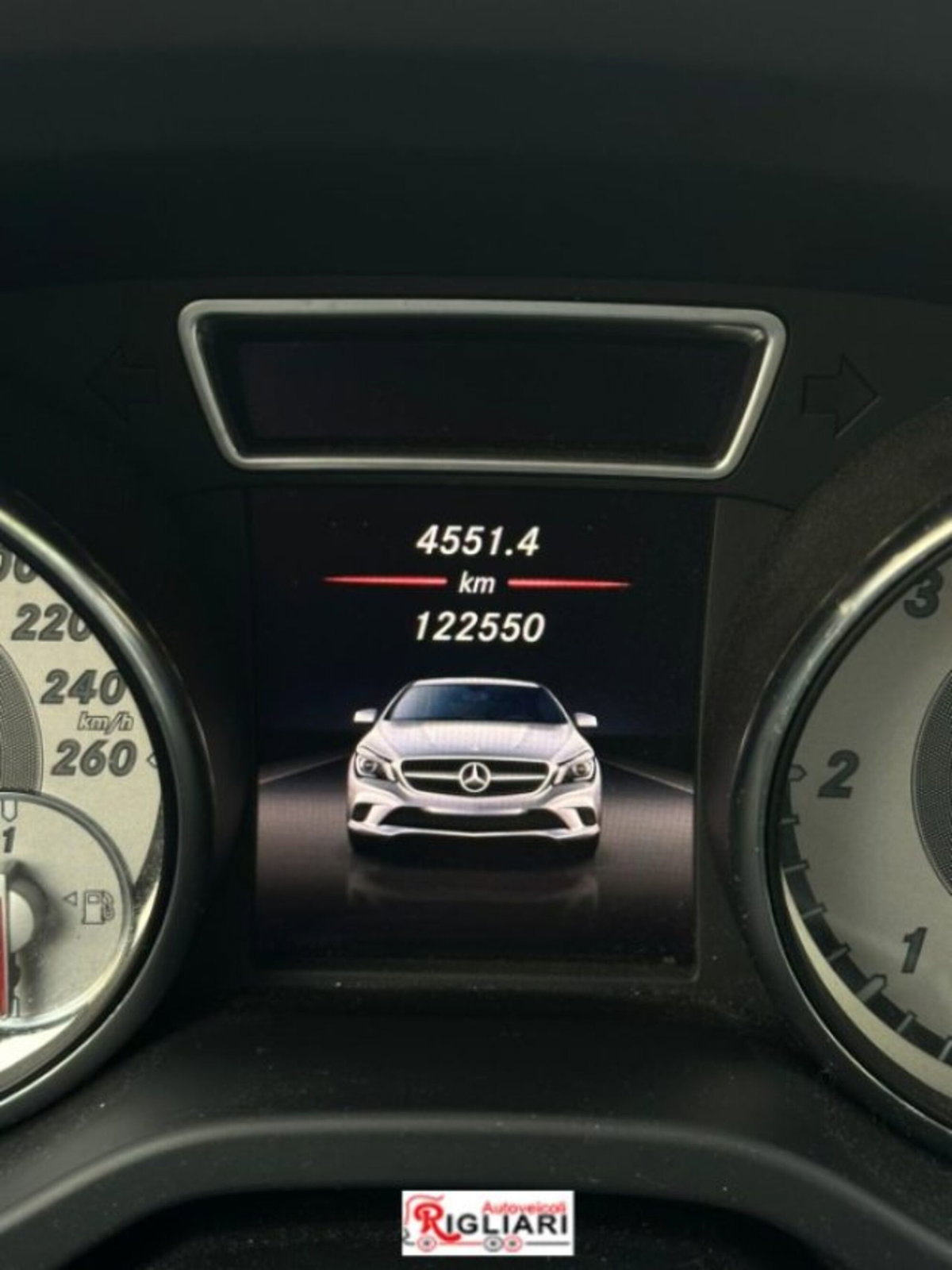 Mercedes-Benz CLA 180 d Automatic Executive (9)