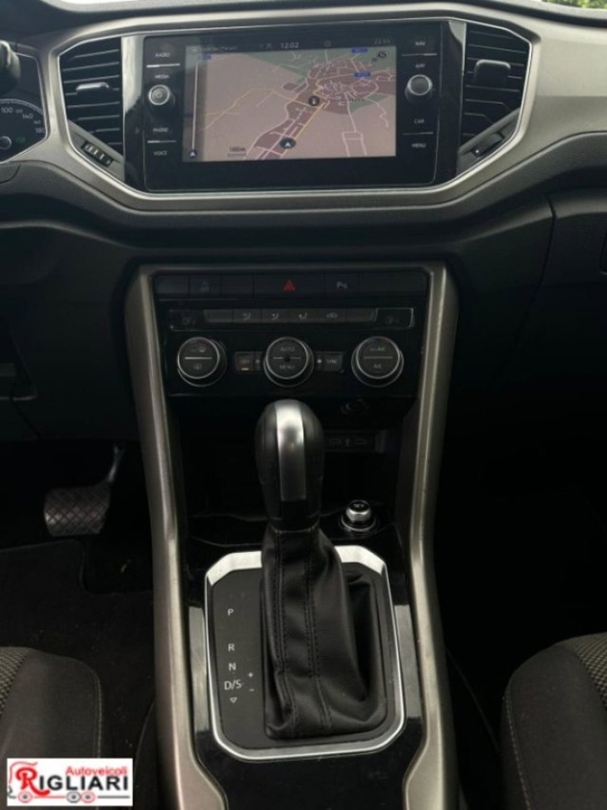 Volkswagen T-Roc 2.0 TDI SCR 150 CV DSG Business BlueMotion Technology (13)