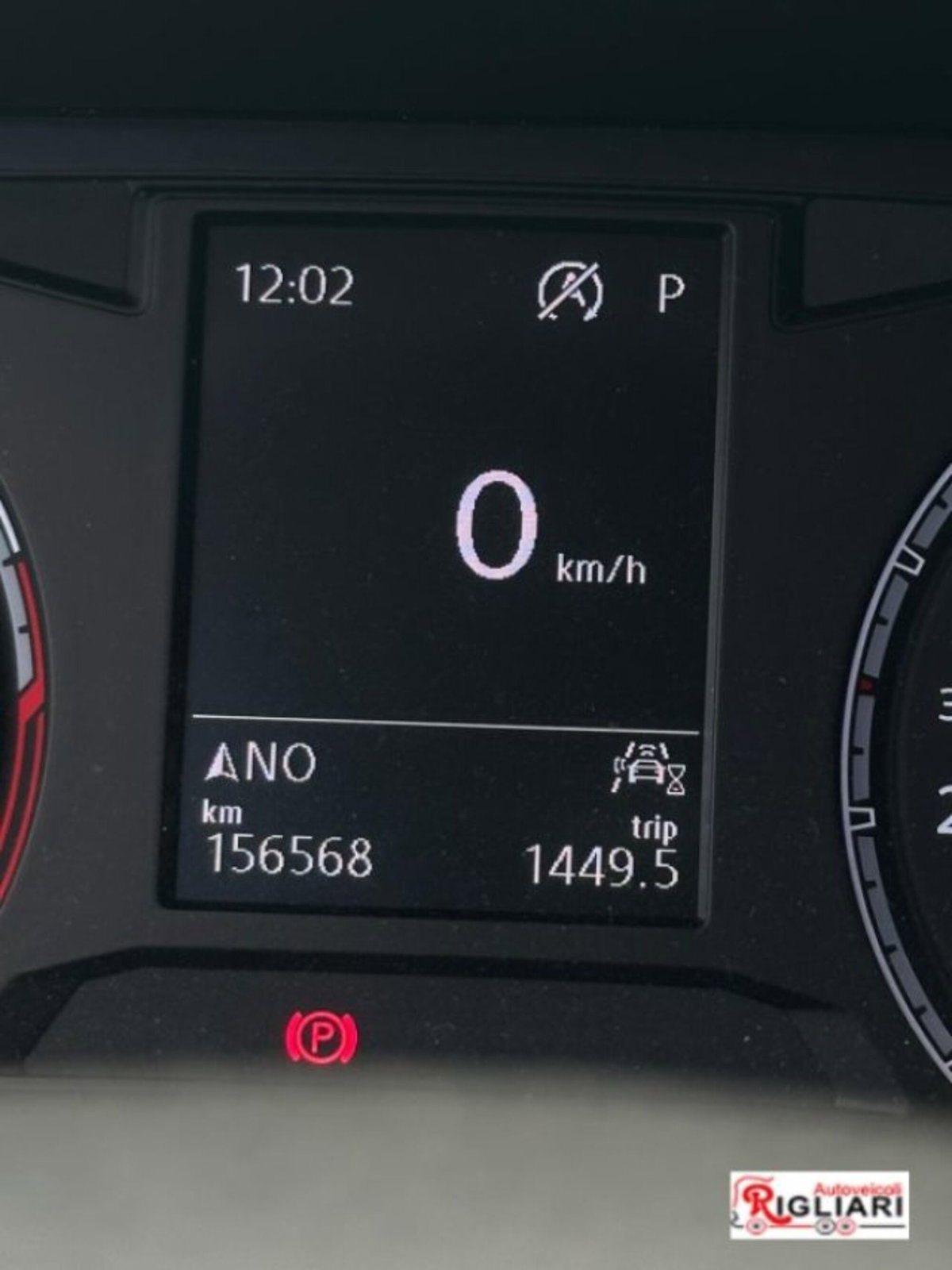 Volkswagen T-Roc 2.0 TDI SCR 150 CV DSG Business BlueMotion Technology (15)
