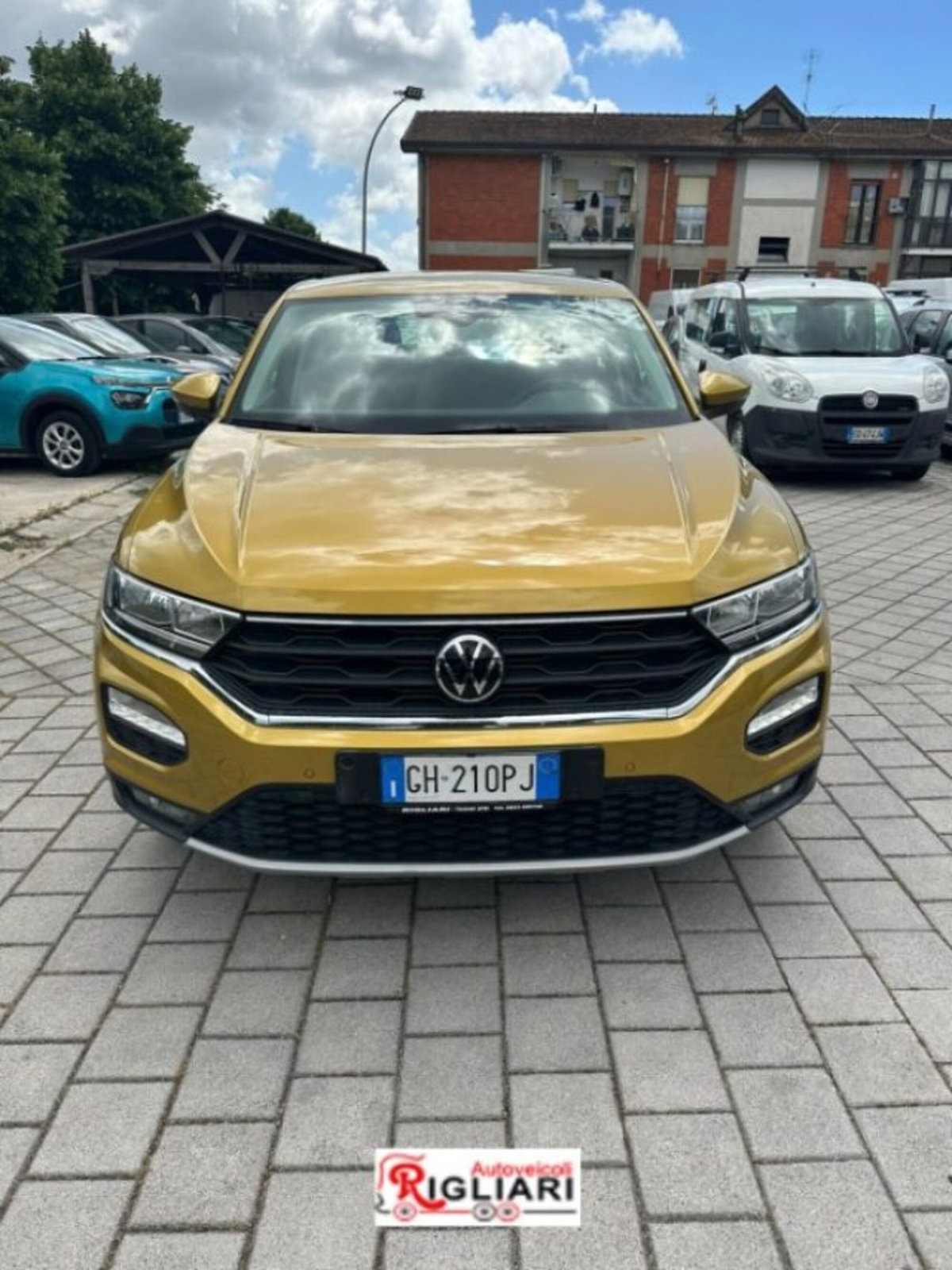 Volkswagen T-Roc 2.0 TDI SCR 150 CV DSG Business BlueMotion Technology (2)