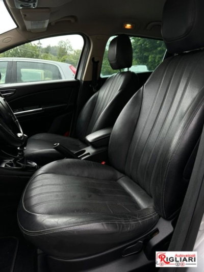 Lancia Delta 1.6 MJT DPF Business (9)