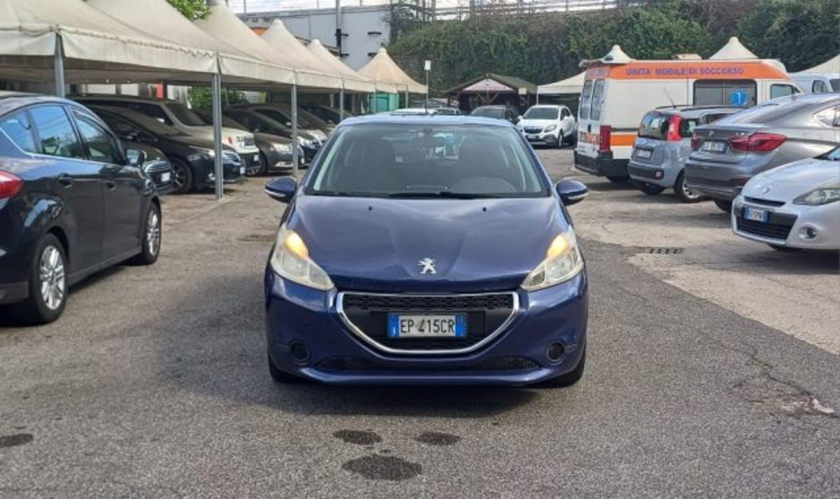 Peugeot 208 HDi 68 CV 5 porte Allure