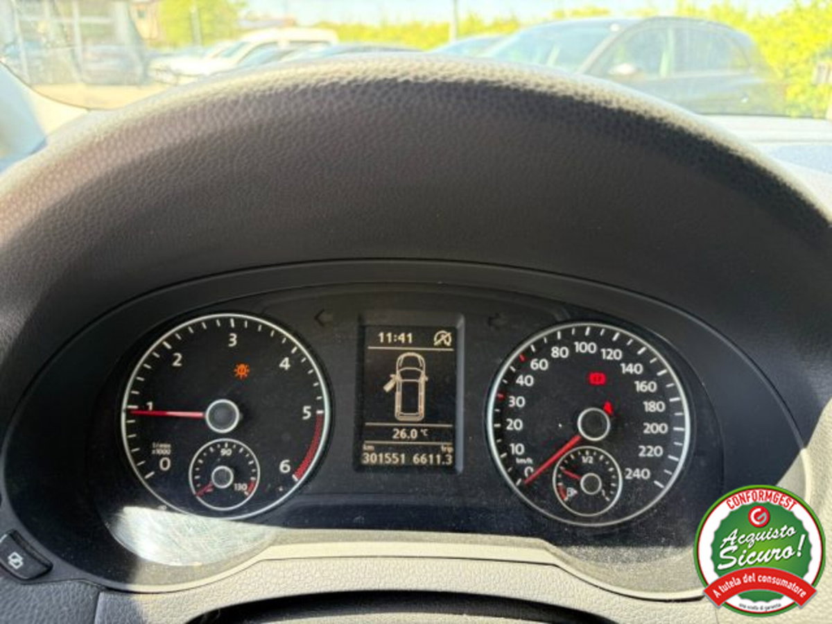 Volkswagen Sharan 2.0 TDI Comfortline BlueMotion Technology (11)