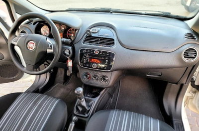 Fiat Punto Evo 1.4 3 porte S&S Dynamic (12)