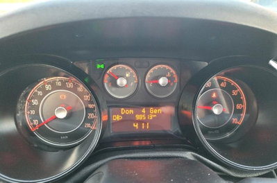 Fiat Punto Evo 1.4 3 porte S&S Dynamic (14)