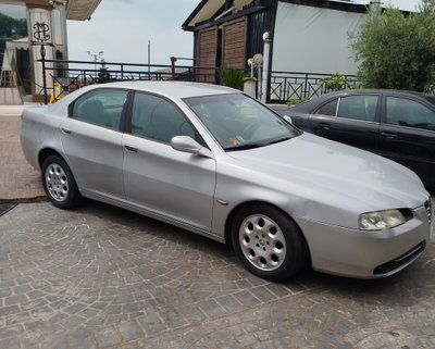 Alfa Romeo 166 2.4 JTD cat Distinctive (5)