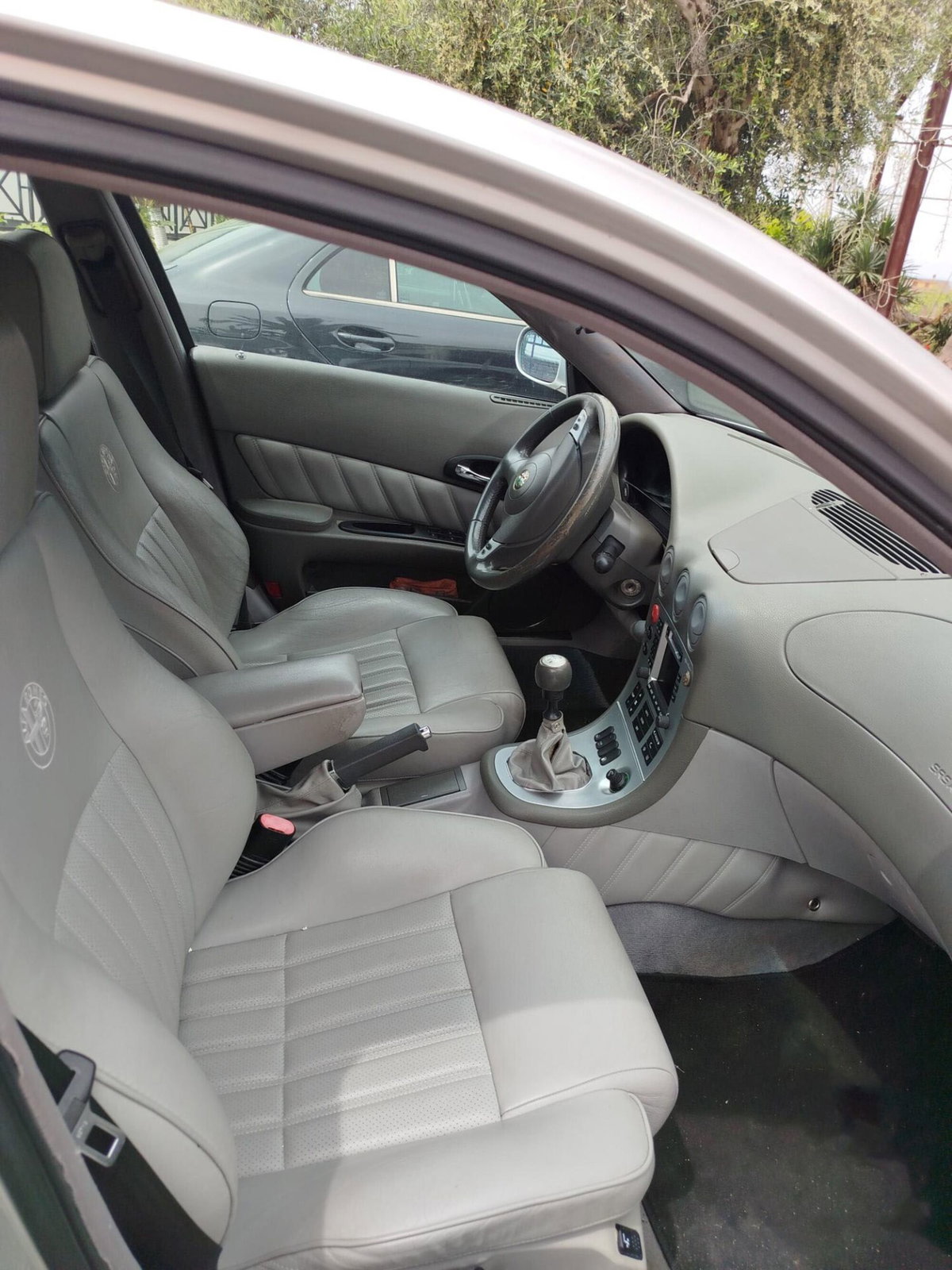 Alfa Romeo 166 2.4 JTD cat Distinctive (8)