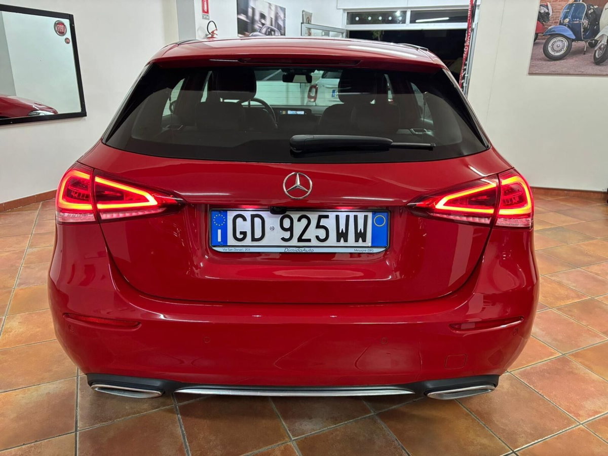 Mercedes-Benz Classe A 180 Sport (10)