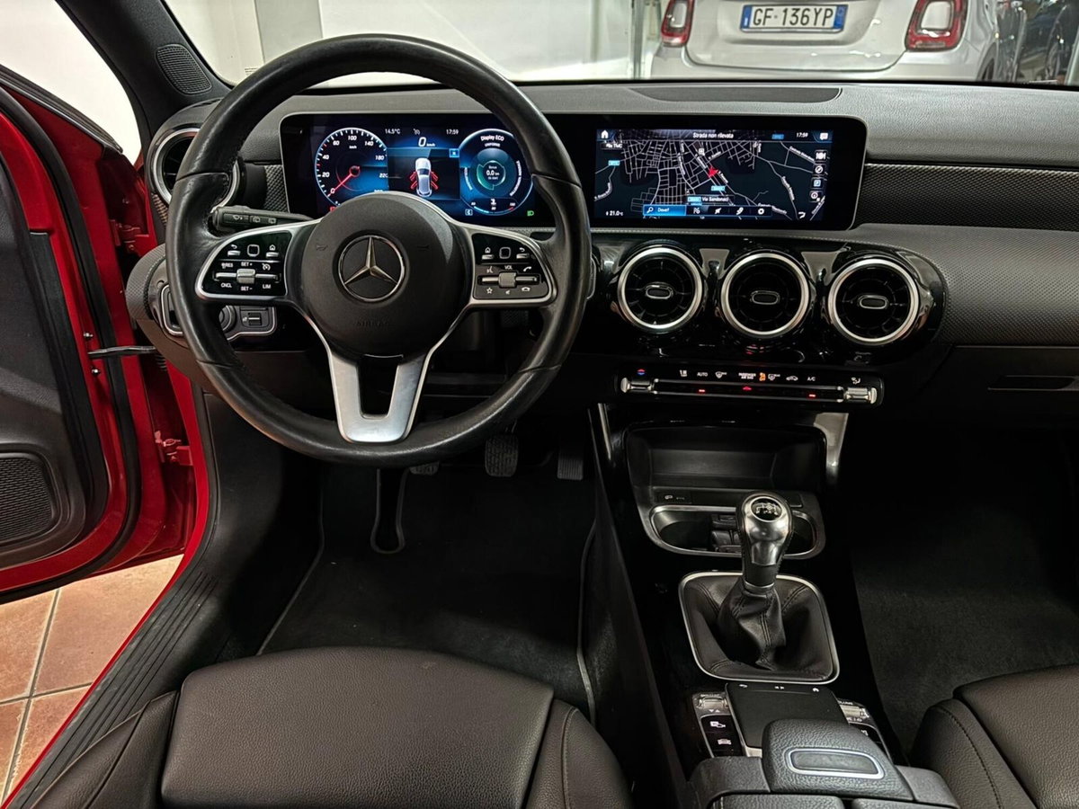 Mercedes-Benz Classe A 180 Sport (15)